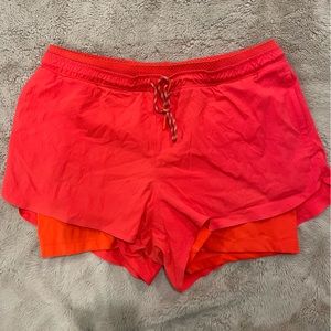 Athleta Crest 2 in 1 shortie
